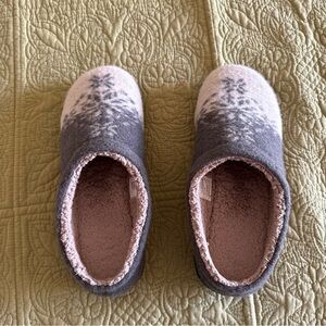 L.L. Bean, Sz. 7, Snowflake, Women's Slippers